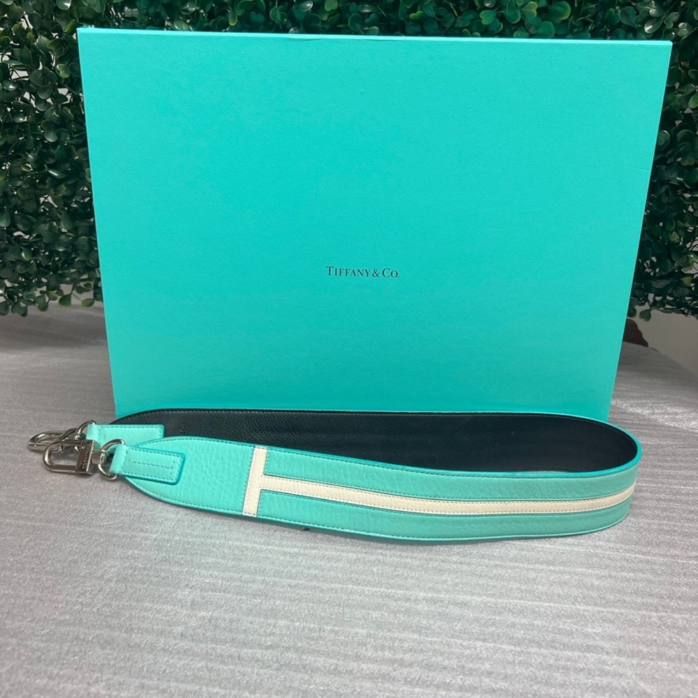 Tiffany & Co. Blue and White Leather Handbag Strap